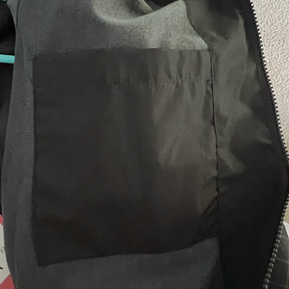 Women’s lightweight coat with thermal lining size M with detachable hood - Picture 7 of 13